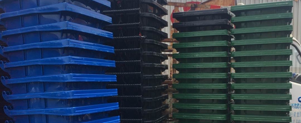 云南昆明九游会配置240升塑料垃圾桶4色标准分类正式服役蒙自物业公司垃圾分类